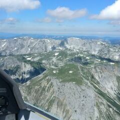 Flugwegposition um 10:00:24: Aufgenommen in der Nähe von Gemeinde Thörl, Österreich in 2350 Meter